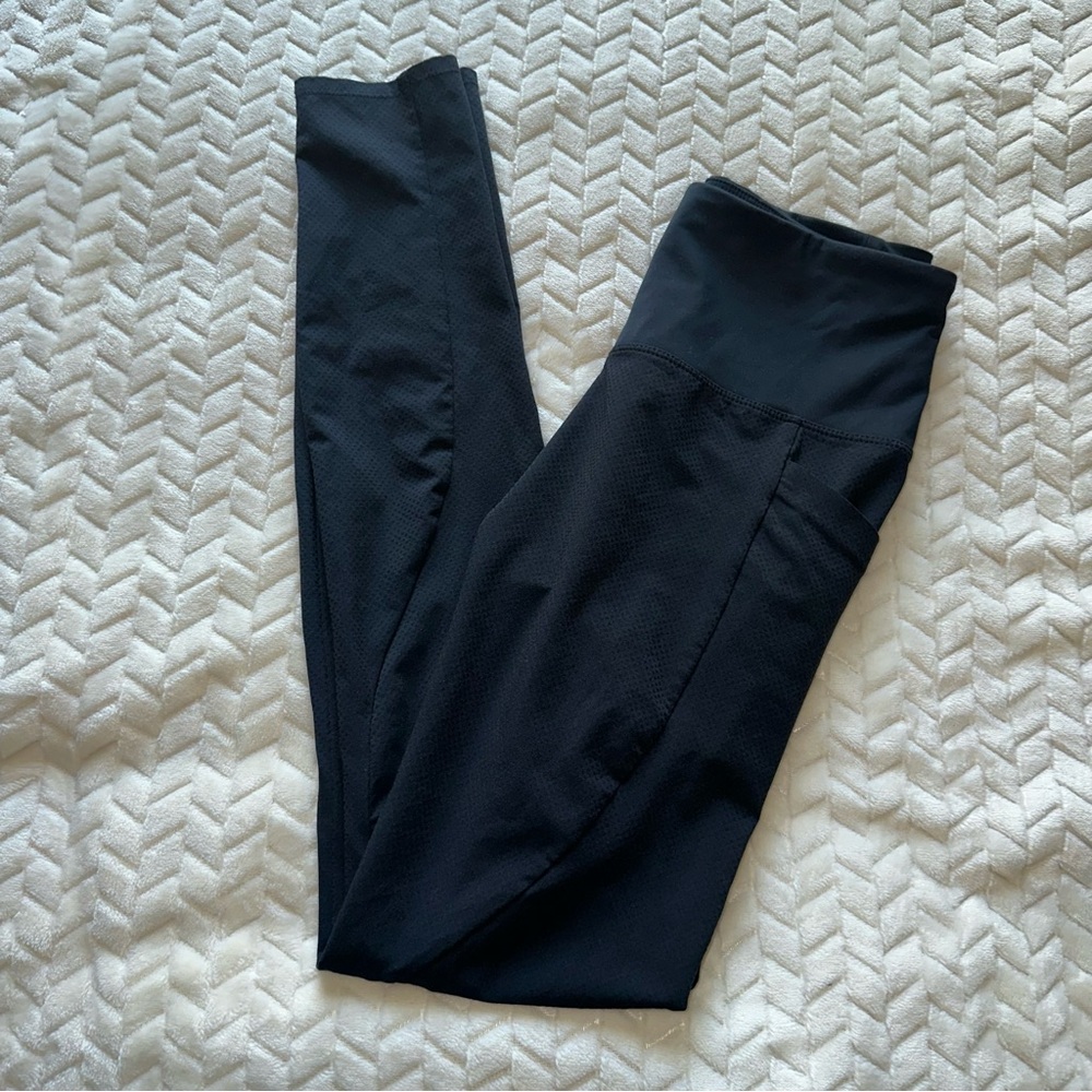 Athleta Quest Hybrid Tight Black Size 2